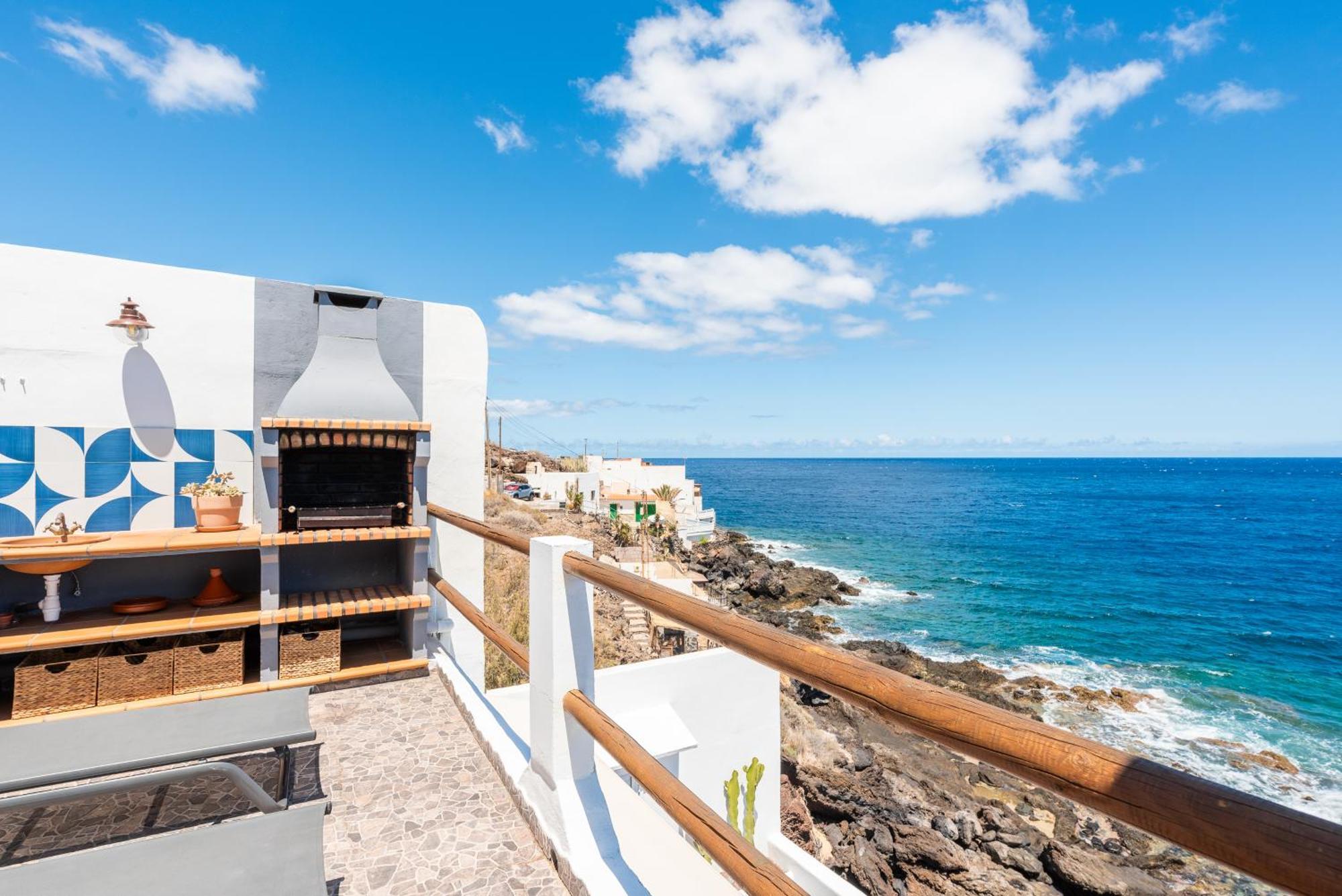 Luminous Loft Apartment Next To The Atlantic Ocean Radazul المظهر الخارجي الصورة